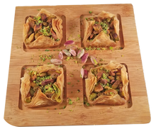 Load image into Gallery viewer, BIRD&#39;S NEST BAKLAVA PISTACHIO by Paris Pastry
