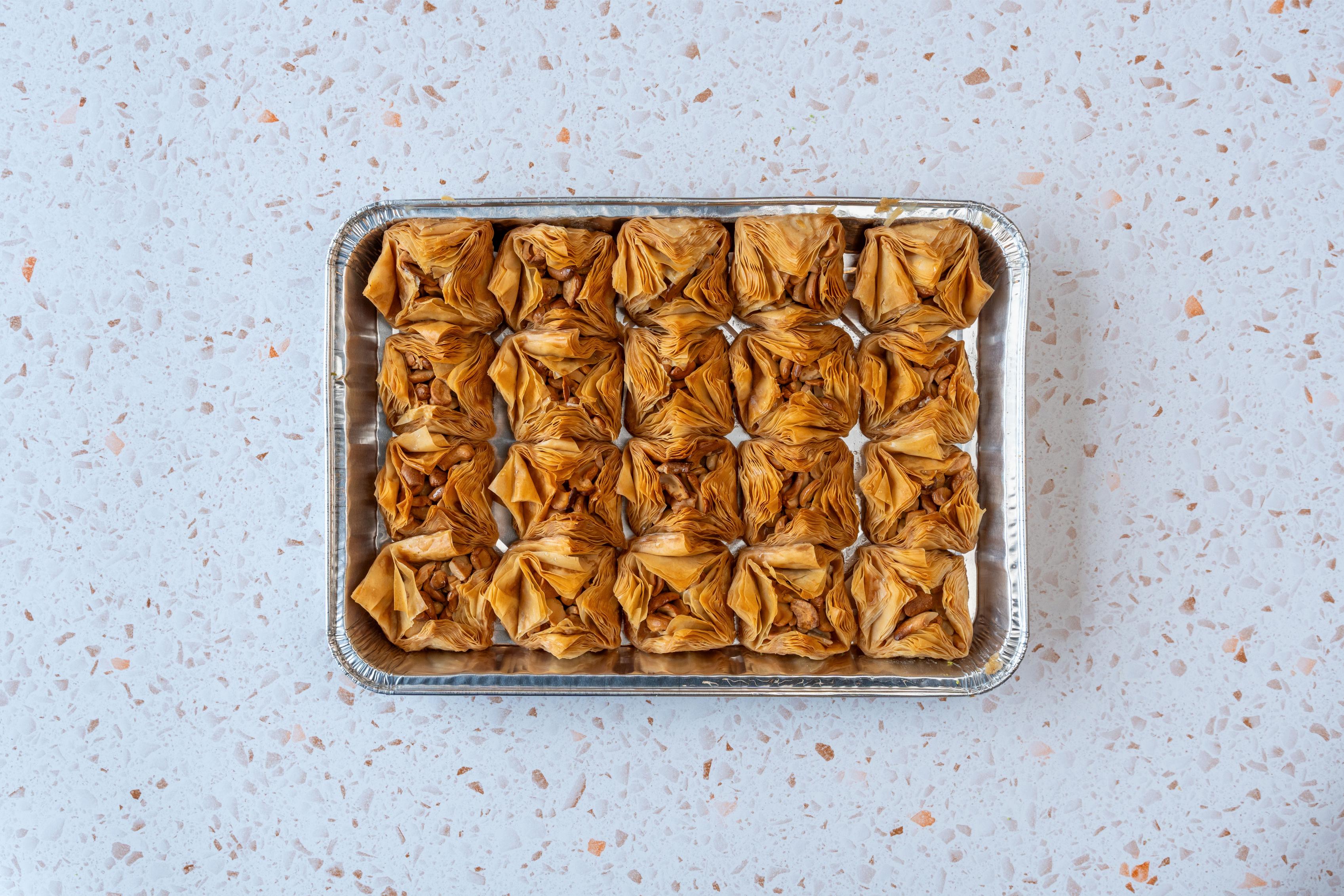 Bird Nest Cashew