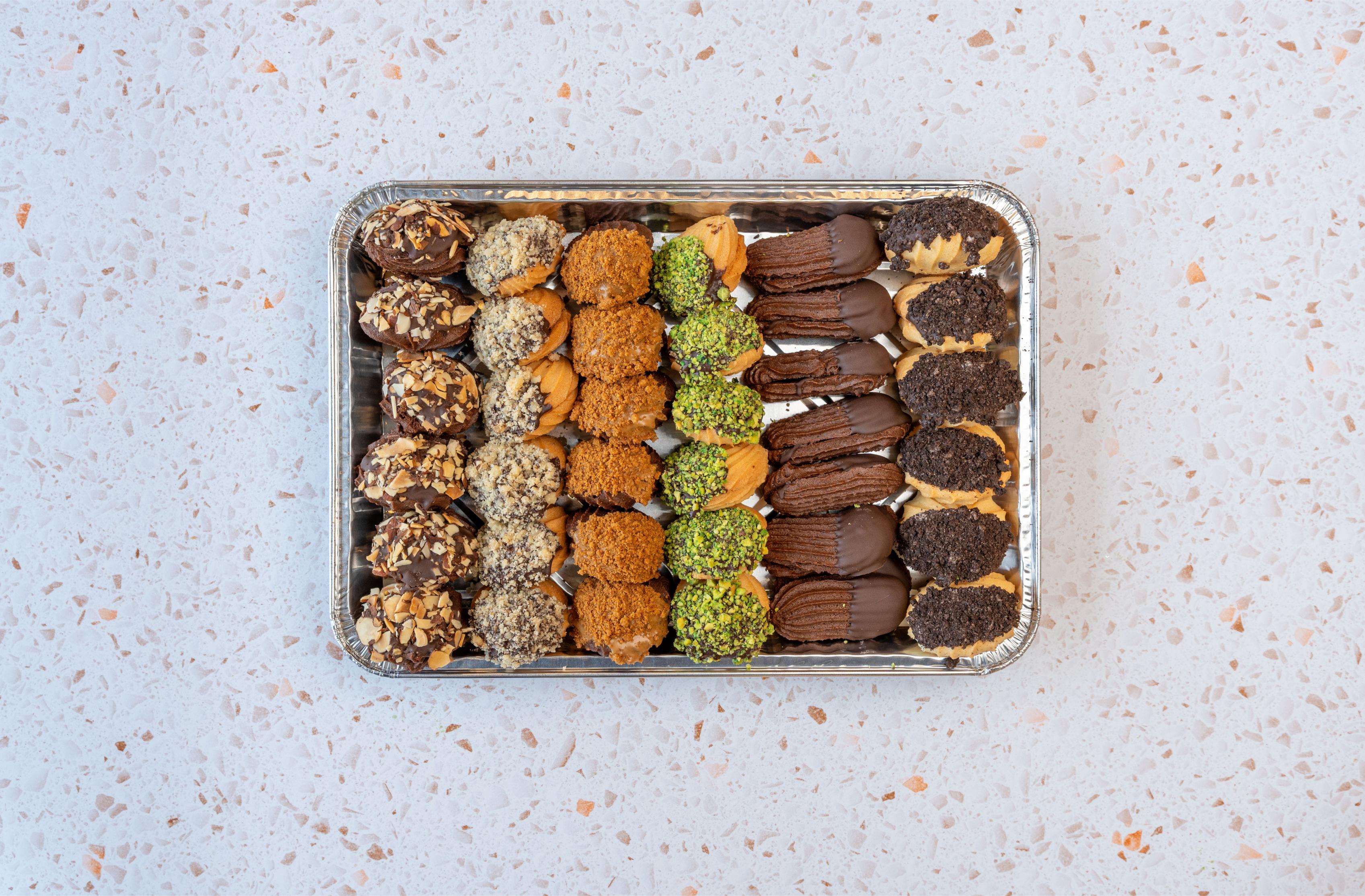 Petit Four Mix Half Tray – Paris Pastry