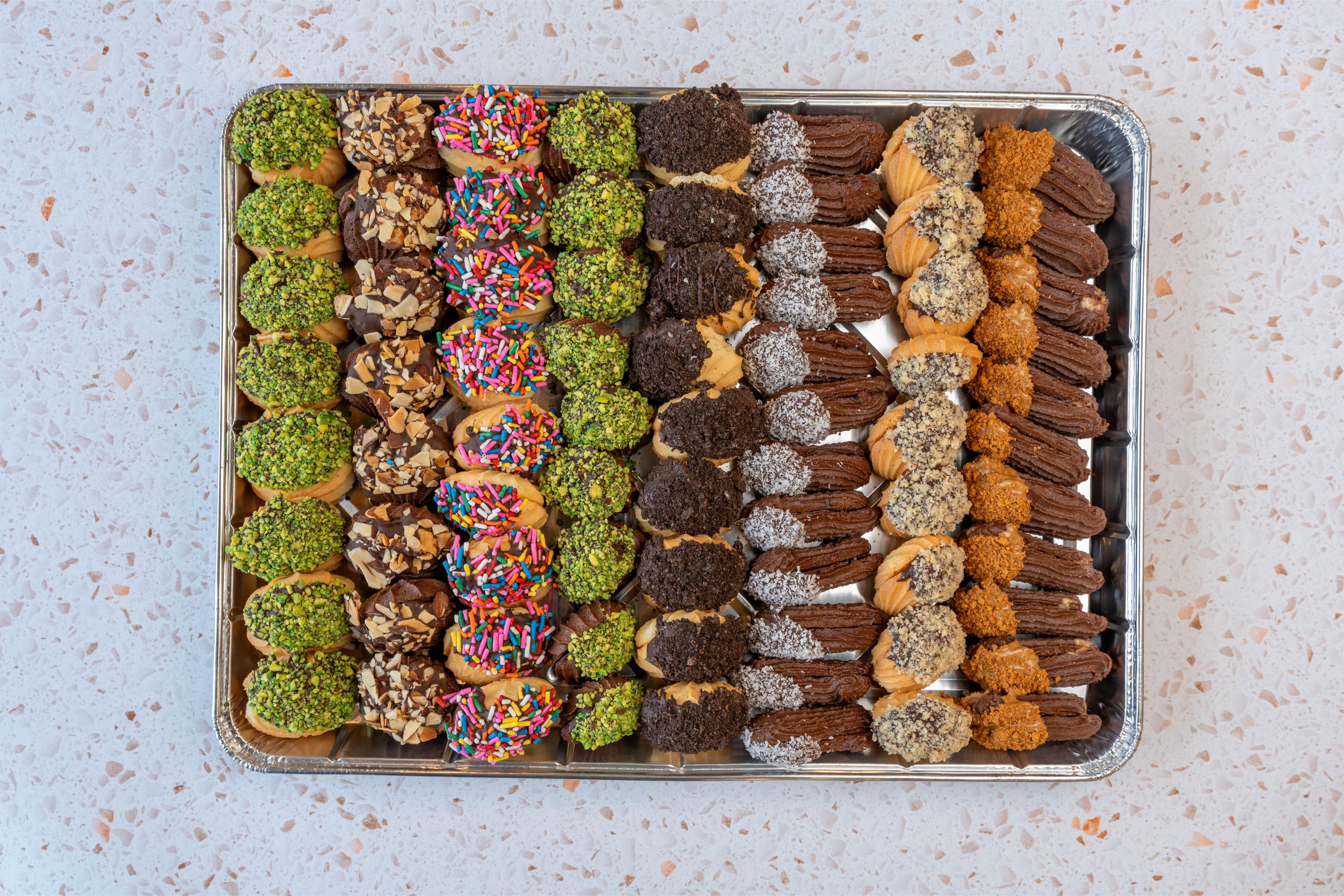 Petit Four Mix Full Tray